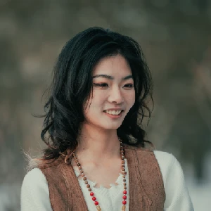 Maggie L'Buon